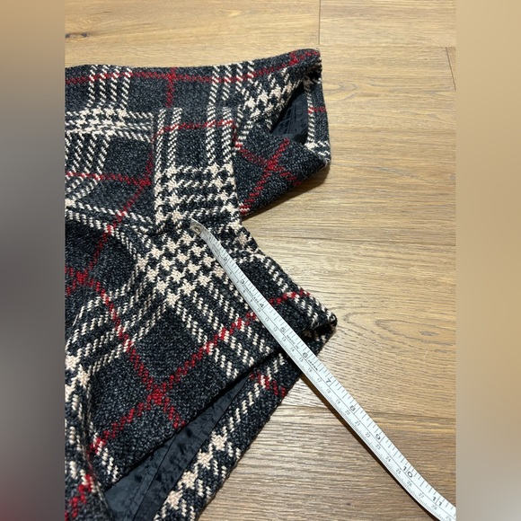 Express XXS high-waisted wool blend shorts - Picture 13 of 13